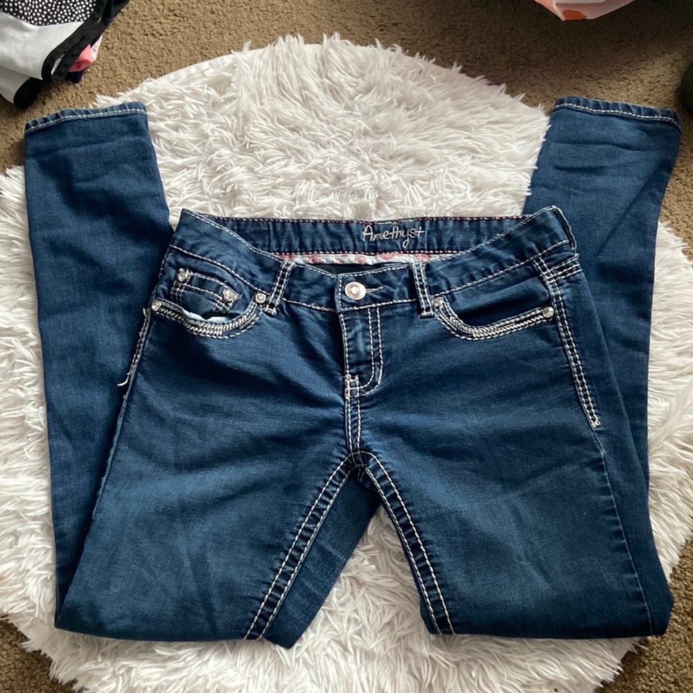 Low rise jeans